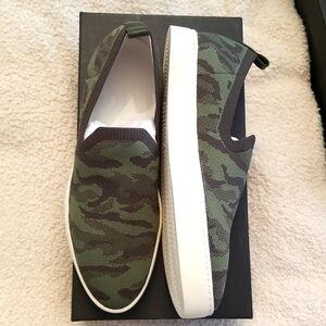 Banana republic flyknit slip on sneakers